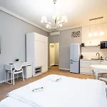 Rentplanet - Krasinskiego Appartamento